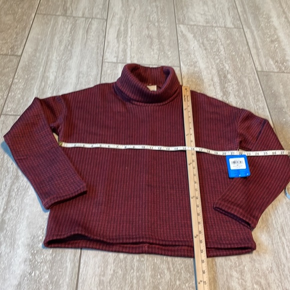 Columbia Medium turtle neck,pullover chillin fleece long sleeves for women - Picture 2 of 5